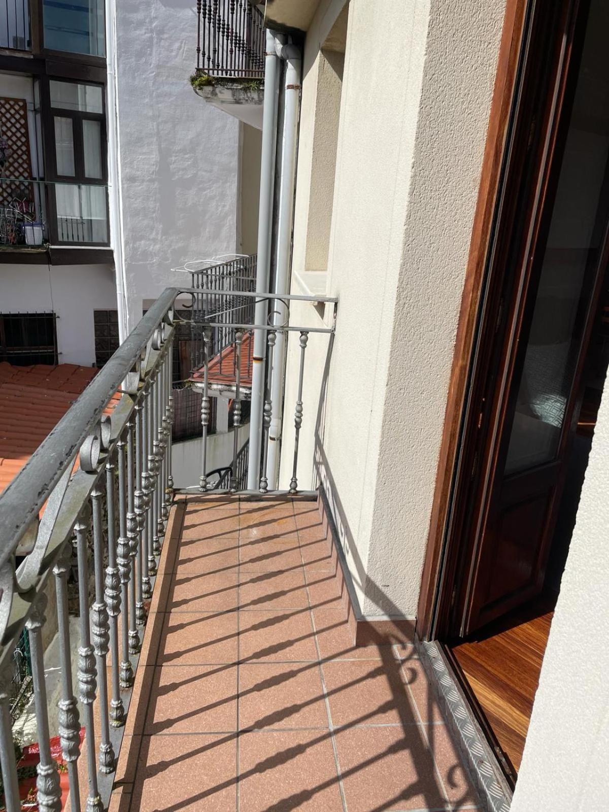 Mundaka Bihotzean Con Parking Gratuitoアパートメント エクステリア 写真